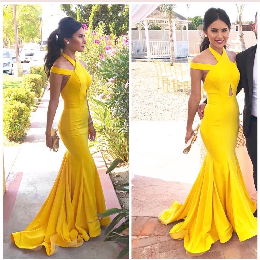 Yellow mermaid gown